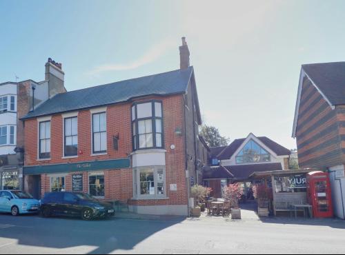The Talbot Inn, High Street, Cuckfield, RH17