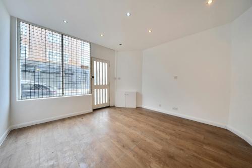 102 Portland Road, South Norwood, London, SE25