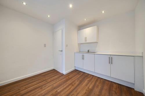 102 Portland Road, South Norwood, London, SE25
