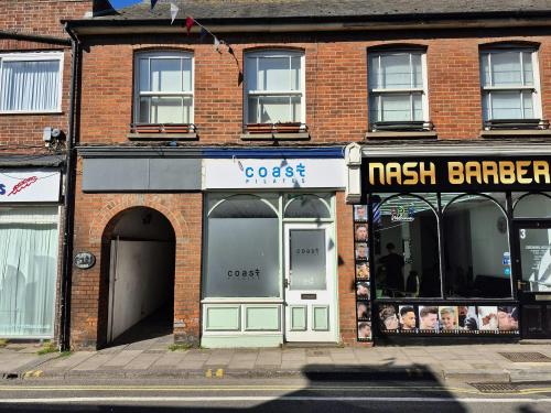 2A Queen Street, Lymington, SO41