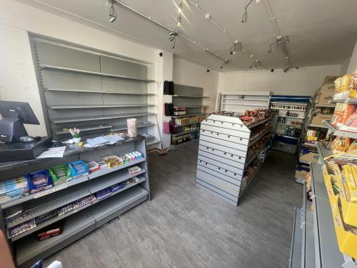 62a Bargates, Christchurch, BH23