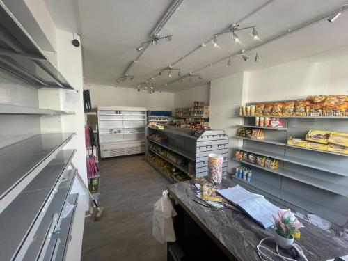 62a Bargates, Christchurch, BH23