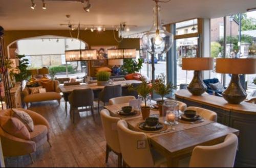 60-62 High Street, Lymington, SO41