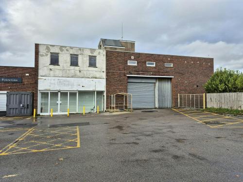 309 - 311 Lymington Road, Highcliffe, Christchurch, BH23