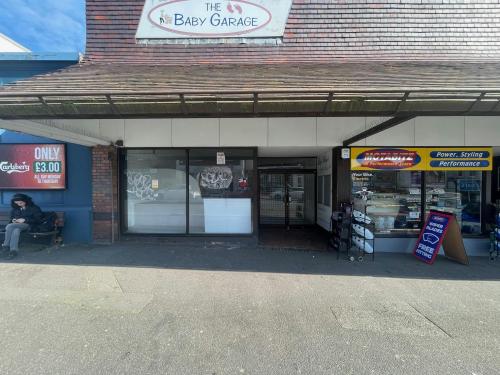 Unit 4, 467-471 Wimborne Road, Winton, Bournemouth, BH9