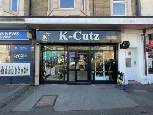 4 Lansdowne Road, Bournemouth, BH1