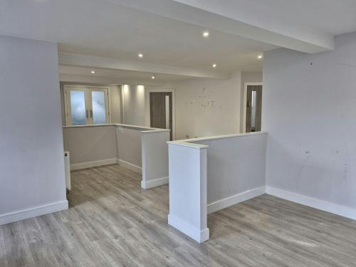 Suite 1 Chapel Studios, 14 Purewell, Christchurch, BH23