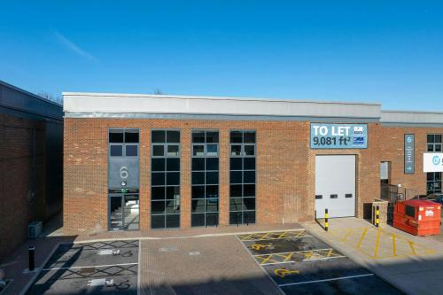 Unit 6, Barwell Business Park, Chessington, KT9