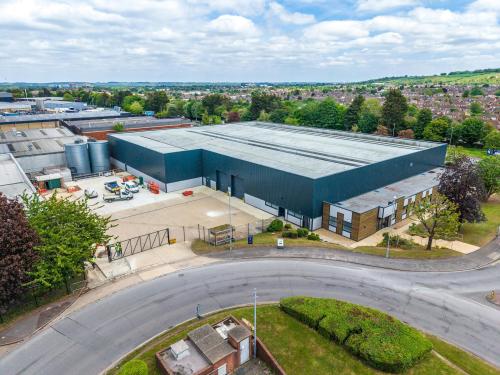 Unit 11, Woodside Industrial Estate, Humphrys Road, Dunstable, LU5