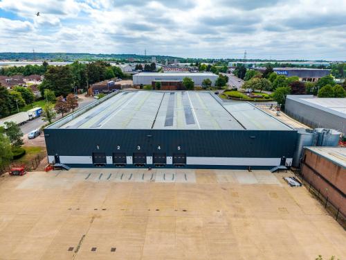 Unit 11, Woodside Industrial Estate, Humphrys Road, Dunstable, LU5