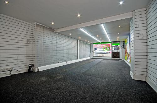 70 High Street, Cheadle, Cheadle, SK8