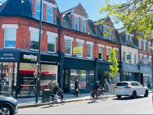 398 Richmond Road, East Twickenham, TW1