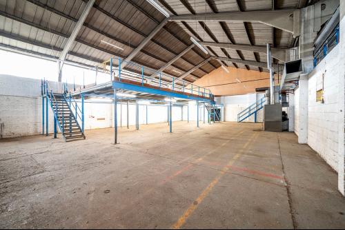 375 Bath Road, Slough, SL1