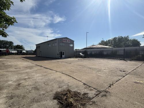 Sehmi Builders Merchant, Rose Kiln Lane, Reading, RG2