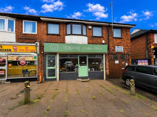 12 Fullhurst Avenue, Leicester, LE3