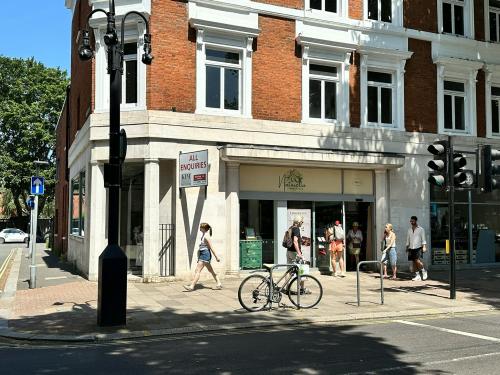 308-312 Chiswick High Road, Chiswick, London, W4