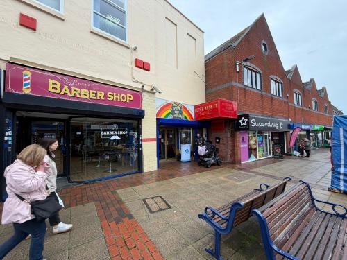 5 Crown Buildings, 15 High Street, Cosham, Portsmouth, PO6