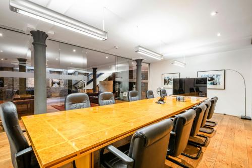 66 Royal Mint Street, Aldgate, London, E1