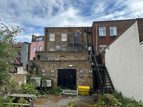 233 Kentish Town Road, Kentish Town, London, NW5