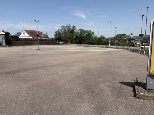 Pine Tree Garage, Tring Road, Edlesborough, Dunstable, LU6