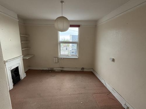 93-95 Fore Street, Saltash, PL12