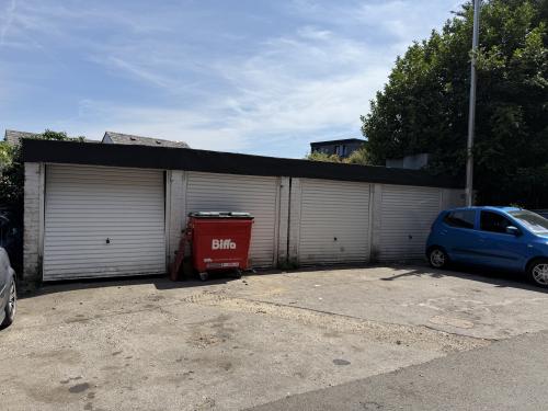 The Viaduct, St. James Lane, Muswell Hill, London, N10