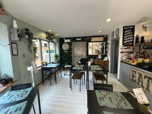 4 Stirling Walk, The Hundred, Romsey, SO51