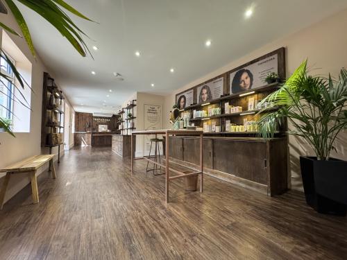 Trepadora House, Bath Road, Littlewick Green, Maidenhead, SL6
