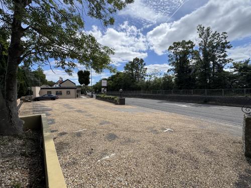 Trepadora House, Bath Road, Littlewick Green, Maidenhead, SL6