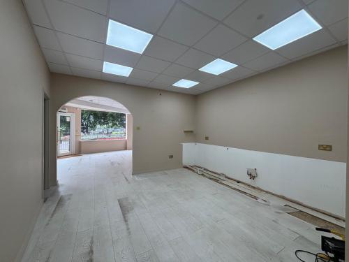 2 Market Parade, Havant, PO9