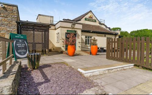New Inn Motel, Chepstow Road, Langstone, Newport, NP18