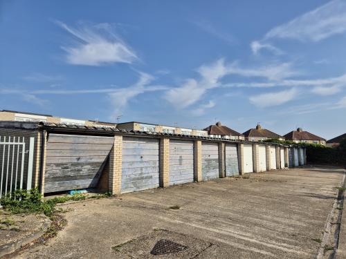 78 Leybourne Road, Hillingdon, UB10