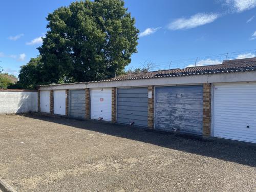 Garages, 2 The Coppice, West Drayton, UB7