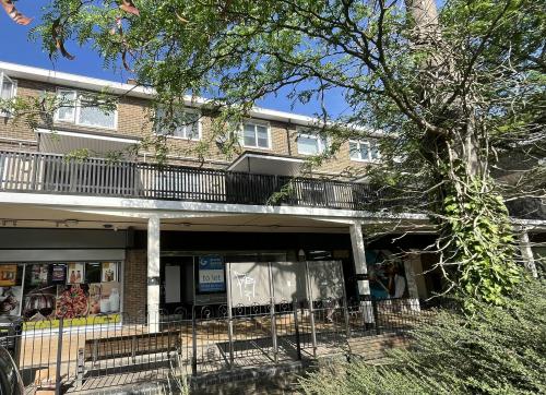6 & 6A Southgate Parade, Crawley, RH10