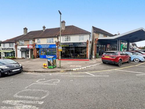 45 Nork Way, Banstead, SM7