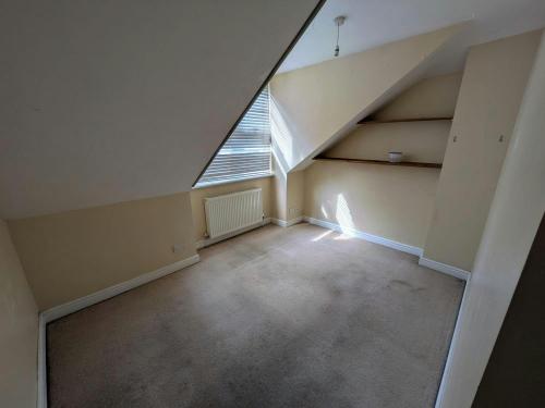 35 & 35a Madrid Road, Guildford, GU2
