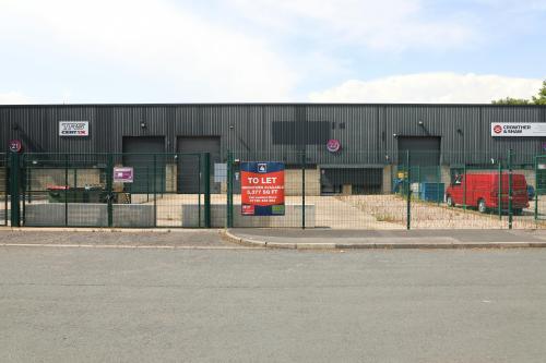 Unit 22 The Ringway, Beck Road, Huddersfield, HD1