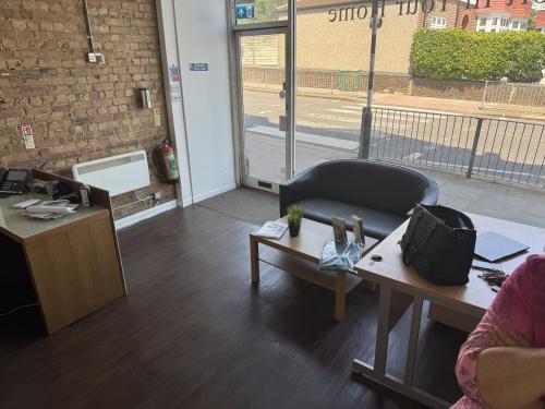 49 Station Road, Winchmore Hill, London, N21