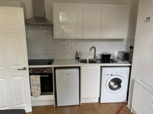 128 Kentish Town Road, Camden, London, NW1