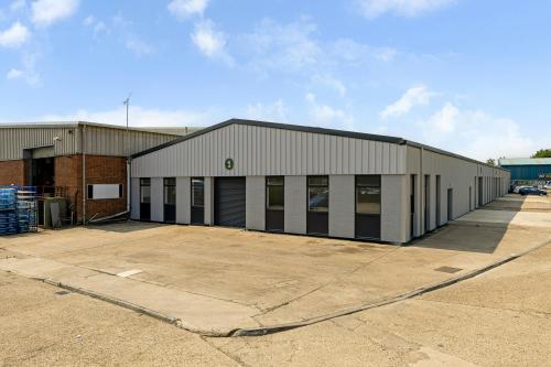 Units 1, The Point, Gatehouse Way, Aylesbury, HP19