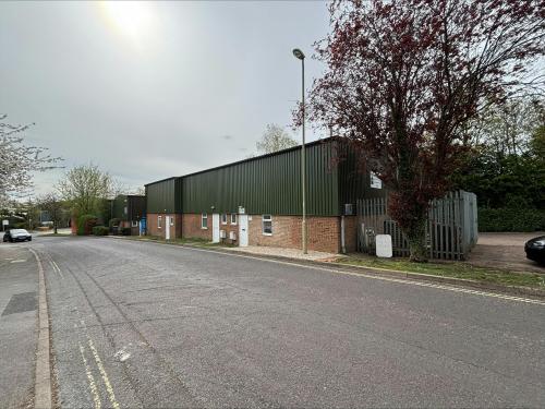 Evingar Trading Estate, Dolphin Park, Ardglen Road, Whitchurch, RG28