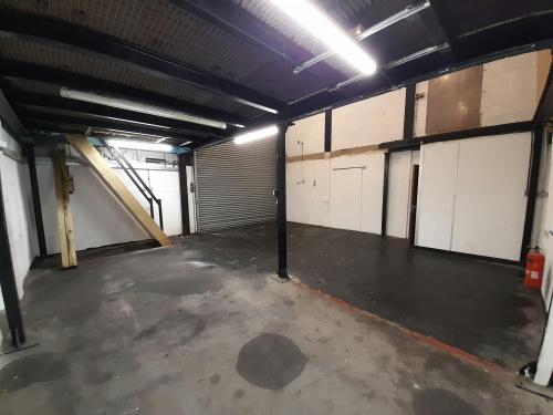 Evingar Trading Estate, Dolphin Park, Ardglen Road, Whitchurch, RG28