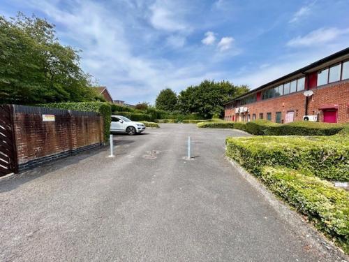 14 Campbell Court, Bramley, Tadley, RG26