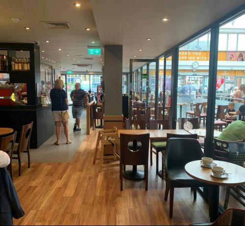 Crossgates Shopping Centre, 30 Austhorpe Road, Crossgates, Leeds, LS15