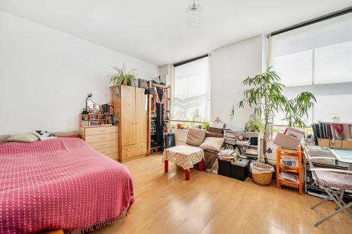 157 Bethnal Green Road, Bethnal Green, London, E2