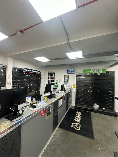 Unit 128, Clock Tower Industrial Estate, Clock Tower Road, Isleworth, TW7