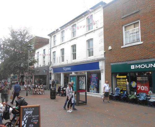 49/51 High Street, Deal, CT14