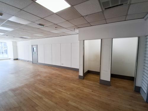 3 The Parade, Northampton, NN1