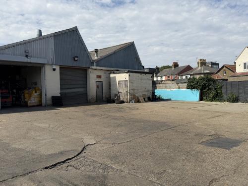 Unit 1A & A, Britannia Trading Estate, Printing House Lane, Hayes, UB3