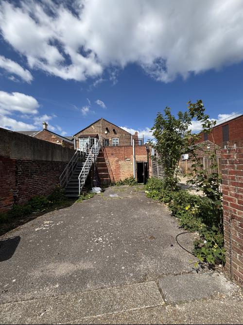 48 London Road, Portsmouth, PO2